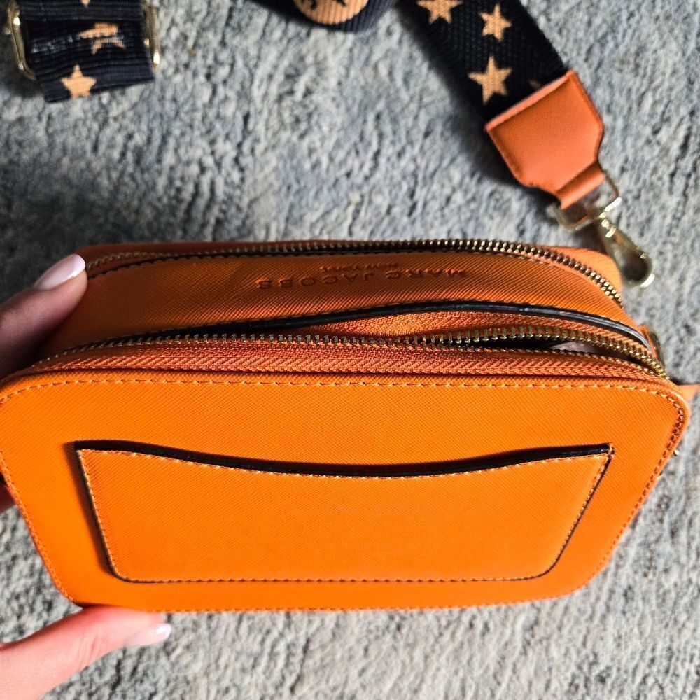 Limited Edition Marc Jacobs and Anna Sui Collab Snapshot Crossbody - Picture 13 of 14